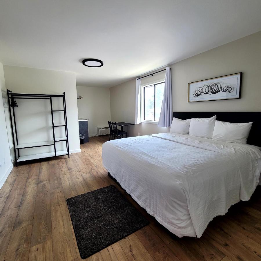Richland Inn And Suites Esterno foto